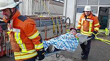 Jeder Handgriff sitzt &ndash; die Frohnstetter Feuerwehr-Abteilung demonstriert bei ihrer Hauptübung eindrucksvoll ihren guten ...