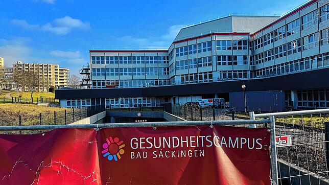 Die Stadt Bad Säckingen muss vier Millionen Euro in den Gesundheitscampus nachschießen. Dadurch wenden die Spielräume im städtischen ...