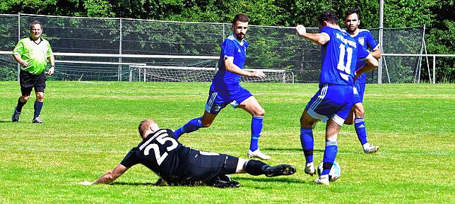 Bild 2: SV BW Murg siegt im Derby bei der SG Niederhof/Binzgen mit 2:1 &ndash; und hier gibt es Bilder!