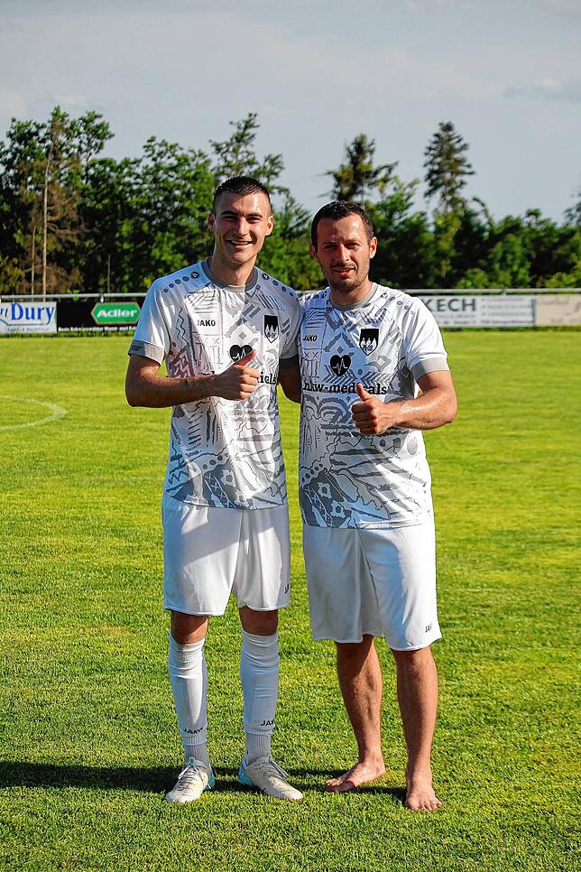 Bild 3: FC Tiengen 08 II holt den Titel durch ein 4:0 bei der SG Bettmaringen/Mauchen &ndash; wir haben Bilder!
