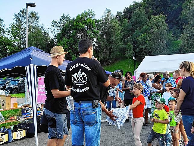 Bild 8: Bilder von der 21. Kuhschisslotterie der Taubenriedgärtner aus Seelfingen