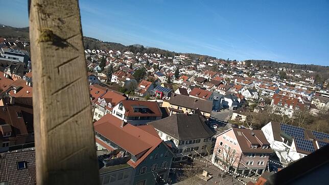 Vom Dach des Bischofsschloss hat man einen Ausblick auf die Stadt.