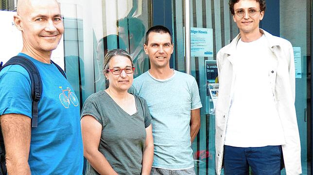 Dietmar Mogwitz, Anita und Daniel Hirscher sowie Leon Beck (von links) vom Klimaplan Markdorf möchten sich dafür einsetzen, dass ...