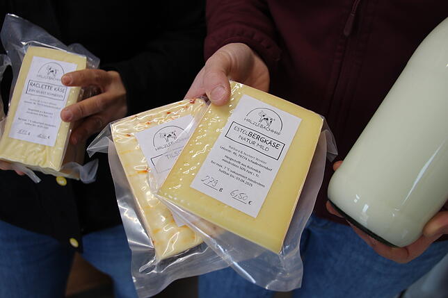 Frische Rohmilch und Käse vom Hölzlebachhof.