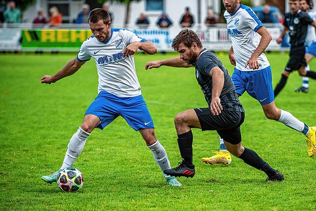Bild 32: FC Geißlingen gewinnt Küssaburg-Pokal durch 4:3-Sieg gegen den FC Hochrhein &ndash; wir haben Bilder!