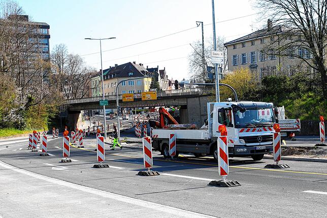 Am Sternenplatz wird jetzt das nächste Baufenster geöffnet. Ab dieser Woche wird der östliche Bereich – vom Mittelsteifen in ...