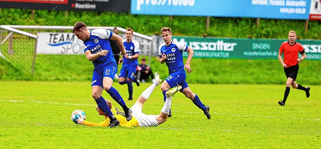 Bild 6: Die besten Bilder der Landesliga-Partie zwischen dem FC Radolfzell und der SG Dettingen-Dingelsdorf