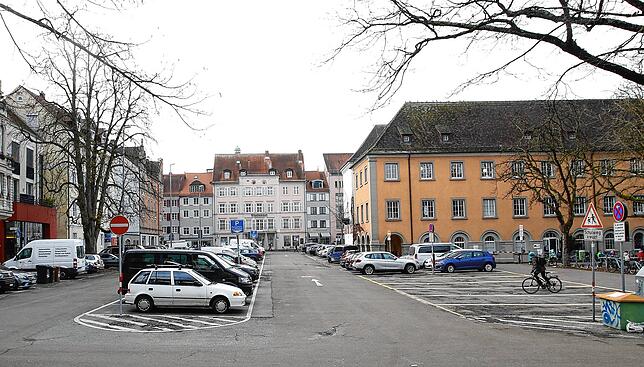 Der Blick auf den Stephansplatz von der Kirche aus gesehen.