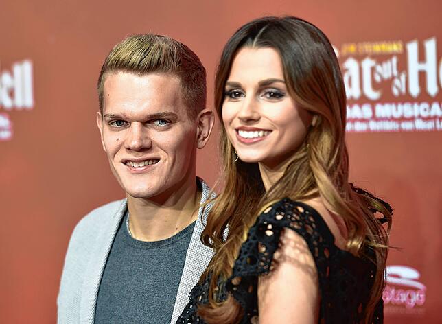 Matthias Ginter und seine Frau Christina.