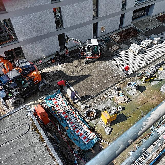 Der Blick von oben auf die Baustelle.