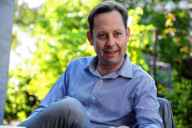 Einen Vergleich zwischen den beiden Großbaustellen von Singen und Gottmadingen bezeichnet Bürgermeister Michael Klinger als schief. Das ...