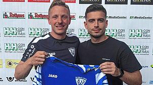 Wieder da: Coach Marco Kern (links) begrüßt Rückkehrer Mursel Salja beim SV Weil II.