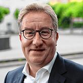 „Wir haben es im Fokus“, sagt Wobak-Geschäftsführer Jens-Uwe Götsch über das Bauprojekt in der Litzelstetter Ortsmitte.