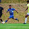 Nicht zu bremsen: Der Erzinger Sandro D_Accurso erzielte drei Treffer zum 6:2-Efolg gegen die U23 des Freiburger FC.