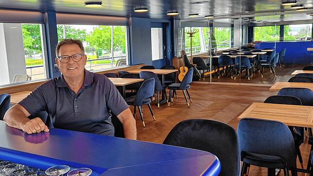 Alte Elemente und neue Möbel: Clubpräsident Thomas Thaler ist stolz auf das neue Herzstück der „Fonti“, den Vereinsraum. Hier fanden ...