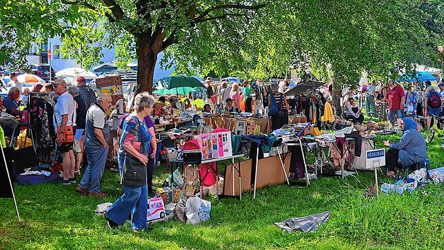 Bild 3: So schön war es auf dem SÜDKURIER-Flohmarkt in Bad Säckingen