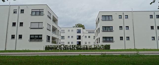 Seit 2018 heißt es hier nun „Seniorenresidenz am Stadtsee“ und damit Wohnen ganz in der Nähe zur Innenstadt.
