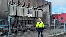 Michael Müller, Geschäftsbereichsleiter Energienetze, vor einem der Transformatoren der Stadtwerke. Wenn die Energiewende gelingen soll, ...