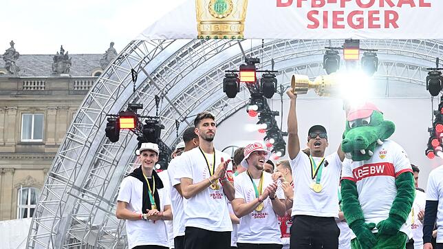 DFB-Pokalsieger VfB Stuttgart startet die Mission Titelverteidigung in Braunschweig.