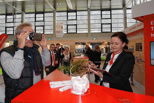 Bild 2: Bilder der Immo&lsquo;20 in Tiengen