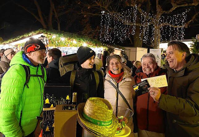 Bild 3: Der Hincooker backt für die Konstanzer Tafel: Bilder der Spendenaktion auf dem Weihnachtsmarkt