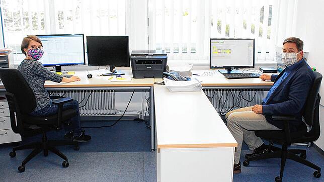 Hochrhein-Gymnasium Wladshut: Die beiden Lehrer Susanne Kintzi und Markus Funck vom Hochrhein-Gymnasium in Waldshut haben bereits ...