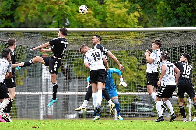 Bild 2: SV 08 Laufenburg und der FSV Rheinfelden trennen sich im Derby torlos – und wir haben Bilder!