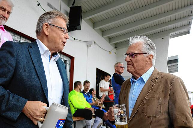 Bild 10: Beim FC Löffingen wird ordentlich gefeiert: Die besten Bilder der Party