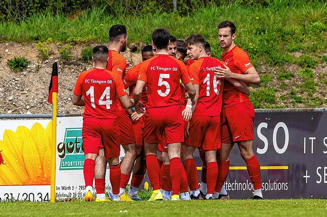 Bild 6: FC Tiengen 08 zieht durch 5:1 beim VfR Bad Bellingen ins Finale ein &ndash; und wir haben Bilder!