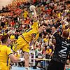 Der Konstanzer Lars Michelberger (hier beim Wurf) erzielte vor 950 Zuschauern vier Treffer beim 27:30 gegen die Eulen Ludwigshafen.
