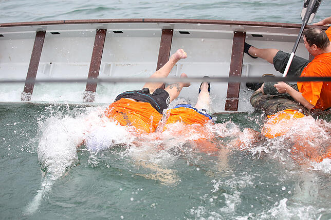 Bild 25: Das Drachenbootrennen in Bildern