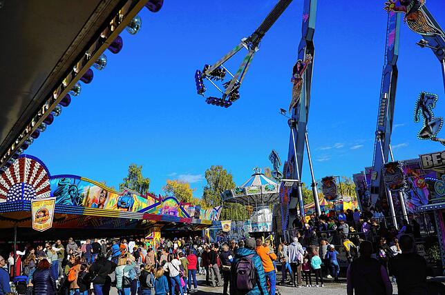 Bild 10: Der Schätzele-Markt in Tengen ist eröffnet! Wir haben die besten Bilder