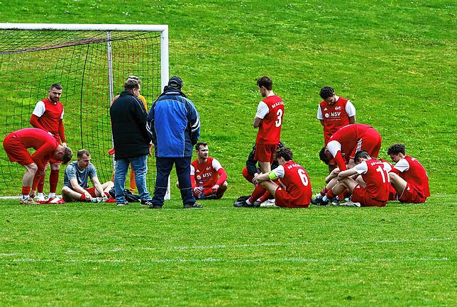 Bild 10: SV Deggenhausertal gewinnt Kellerderby gegen SG BAT mit 1:0. Wir waren mit der Kamera dabei!