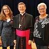 Ulrika Schirmaier (links) und Karin Höhl, zwei der Initiatorinnen des Lauchringer Kirchenstreiks, haben in Freiburg Erzbischof Stephan ...