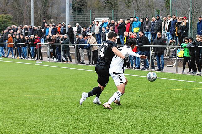 Bild 2: SV 08 Laufenburg rettet ein Remis gegen den SC Wyhl &ndash; und wir haben Bilder!