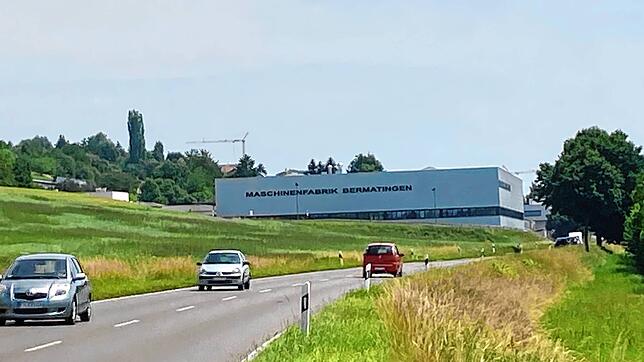 Im Anschluss an die Maschinenfabrik Bermatingen befinden sich noch wenige Entwicklungsmöglichkeiten für die Ausweisung von ...
