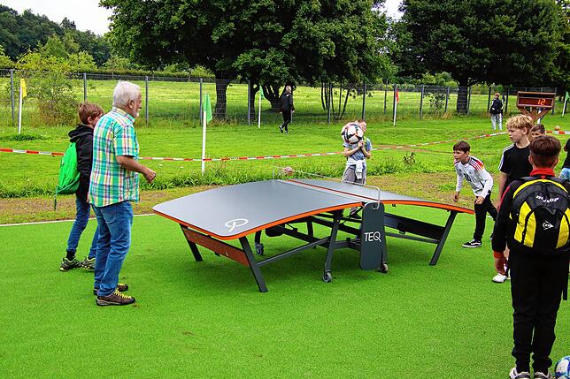 Die Teqball-Platte.