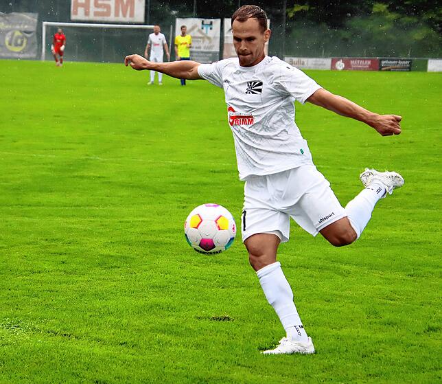 Bild 7: Unsere Bilder von der SBFV-Pokal-Partie zwischen der SpVgg F.A.L. und dem FC 08 Villingen