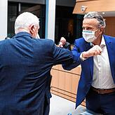 Frank Nopper (rechts) folgte Anfang des Jahres Fritz Kuhn (links) im Amt des Oberbürgermeisters nach.