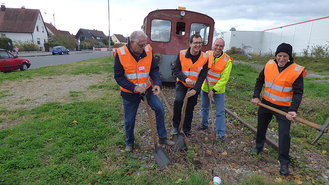 Franz Signer, Stefan Keller, Christoph Brändli und Giorgio Behr von der Stiftung zum Erhalt der Bahnstrecke Singen-Etzwilen.