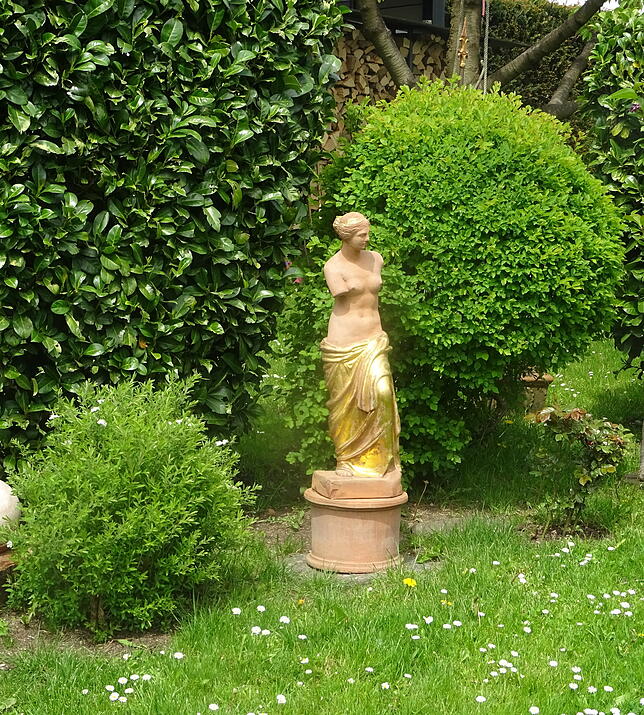 Bild 12: Bilder von Ruth Maria Kubitscheks "Garten der Aphrodite"