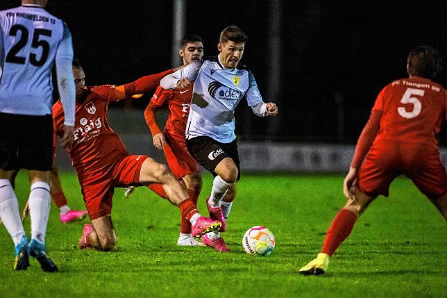 Bild 21: FSV Rheinfelden gewinnt beim FC Tiengen 08 mit 3:1 &ndash; und wir haben Bilder!