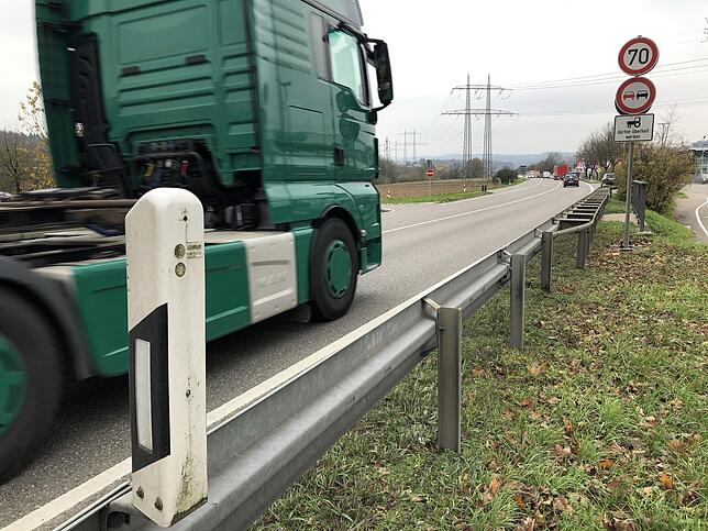 Die Bundesstraße 34 soll bis 2027 zwischen der Anschlusstelle Tiengen-West und dem Obi-Kreisverkehr dreistufig ausgebaut werden.