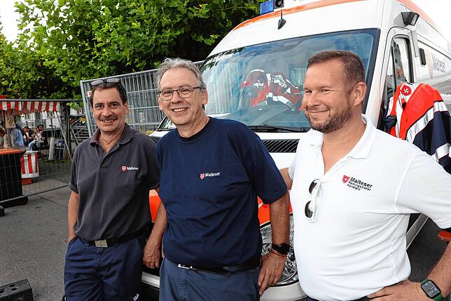 Bild 20: Das Seenachtfest 2023 startet durch! Immer mehr Besucher strömen auf das Festgelände