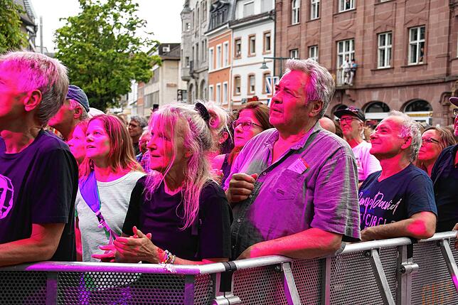 Bild 25: BAP beim Stimmenfestival 2025: Kölner Kultrocker heizen dem Publikum ein - das sind die Bilder