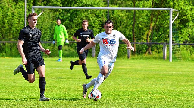 Bild 15: FC Erzingen siegt mit 6:3 bei der Spvgg. Brennet-Öflingen &ndash; und wir haben die Bilder!