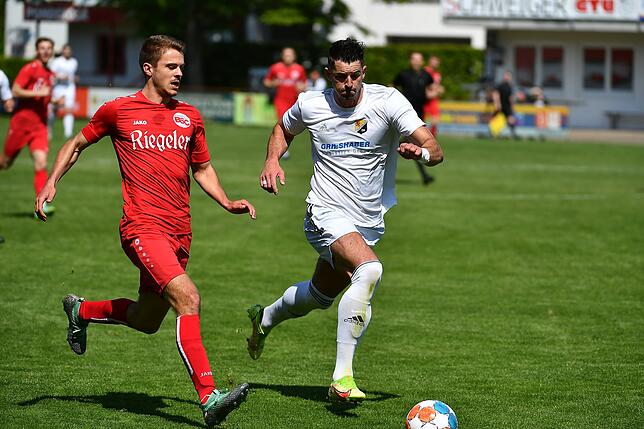 Bild 9: SV 08 Laufenburg unterliegt mit 1:3 bei der Reserve des Bahlinger SC &ndash; und wir haben Bilder!