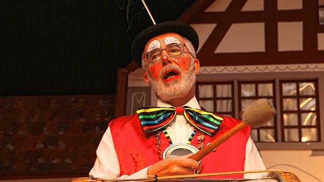 Im vergangenen Jahr hat der frühere Ordnungsamtsleiter Anton Büdel als Paukenmann überrascht. Wer es 2024 ist, bleibt vorerst geheim.