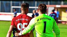 Bild : SV Jestetten müht sich zu einem 2:0 gegen Aufsteiger SV Blau-Weiß Murg &ndash; und wir haben Bilder!