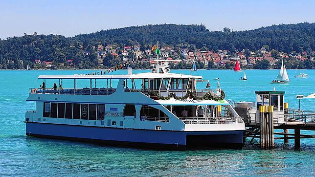 Fährt künftig auf dem Überlinger See zwischen Insel Mainau und Nordufer hin und her: das MS &bdquo;Insel Mainau&ldquo;, das erste ...